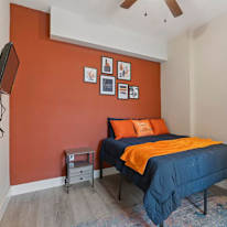 Jeniffer's room