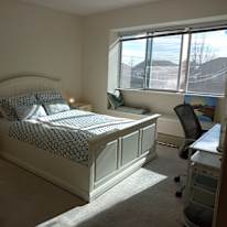 Cléo and Carl's room