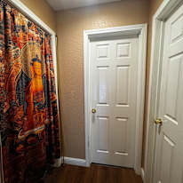 Loren's room