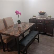 Linda's room