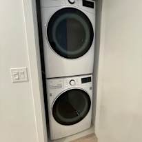 Sandra  Imobhio's room