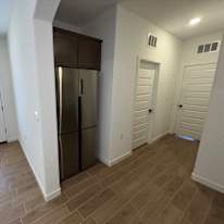 Phong Ho, CA Real Estate Broker's room