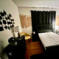 Mike O's room