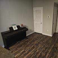 Korver's room