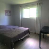 D's room