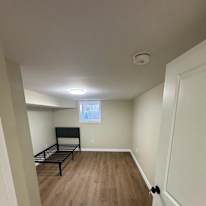 Room Rent Scarborough's room