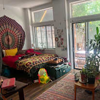 Arlo's room