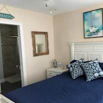 Tom's room