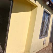 Rhulani's room