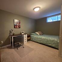 Aishe's room