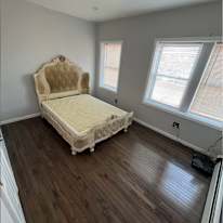 carlos's room