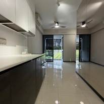 Kenny Ong's room