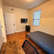 Kiem's room