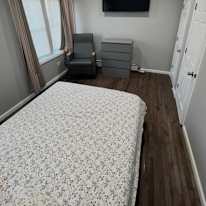 carlos's room