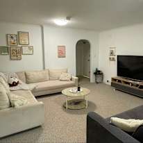 Jeanette's room