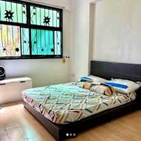 Nastro's room