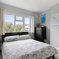 Tom's room