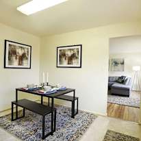 Ramiro M Oneil's room