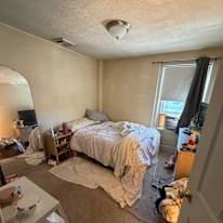 Jhenniffer's room