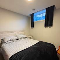 LyVas's room