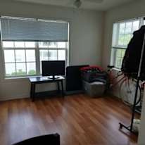 Alcove Rooms's room