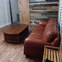 Gordon's room