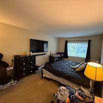 Naomi's room