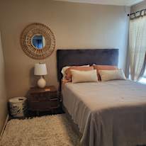 Liz's room