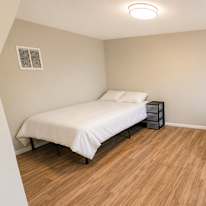 chris's room