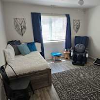 Dana Rishty's room