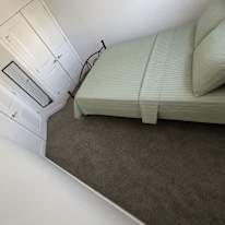 Ola's room