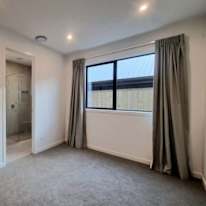 shane brogan's room
