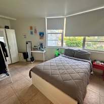 Florencia's room