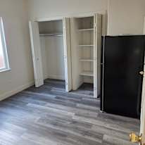 Jen's room