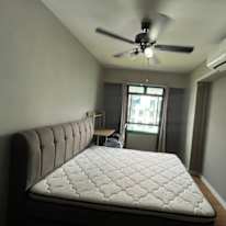 Evelyn Voon's room