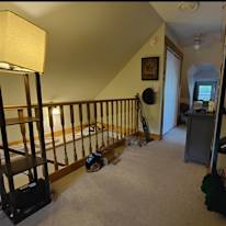 Miran's room