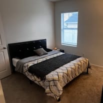 Otniel's room