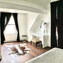 Mary's room