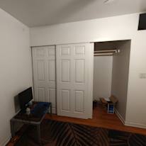 Hans's room