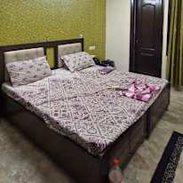 Shine's room
