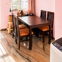 Praveen Kumar R's room