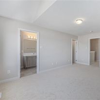Maple Nestrentals's room