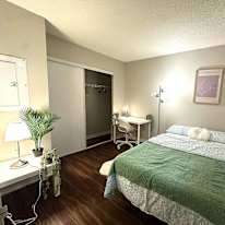 Helia's room