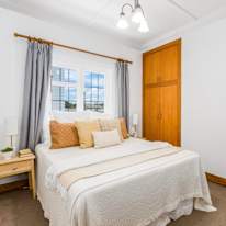 Kang's room