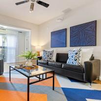 Alcove Rooms's room