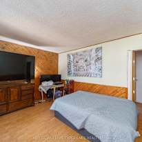 Julio Guerrero's room