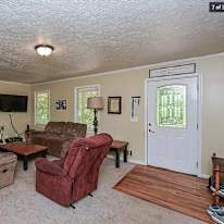 Alcove Rooms's room