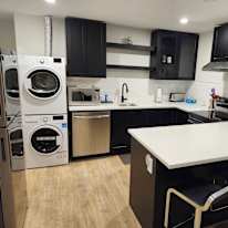South Surrey - Grandview Heights's room