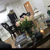 Yoya Henriquez's room