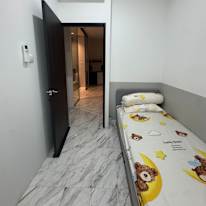 Fi's room